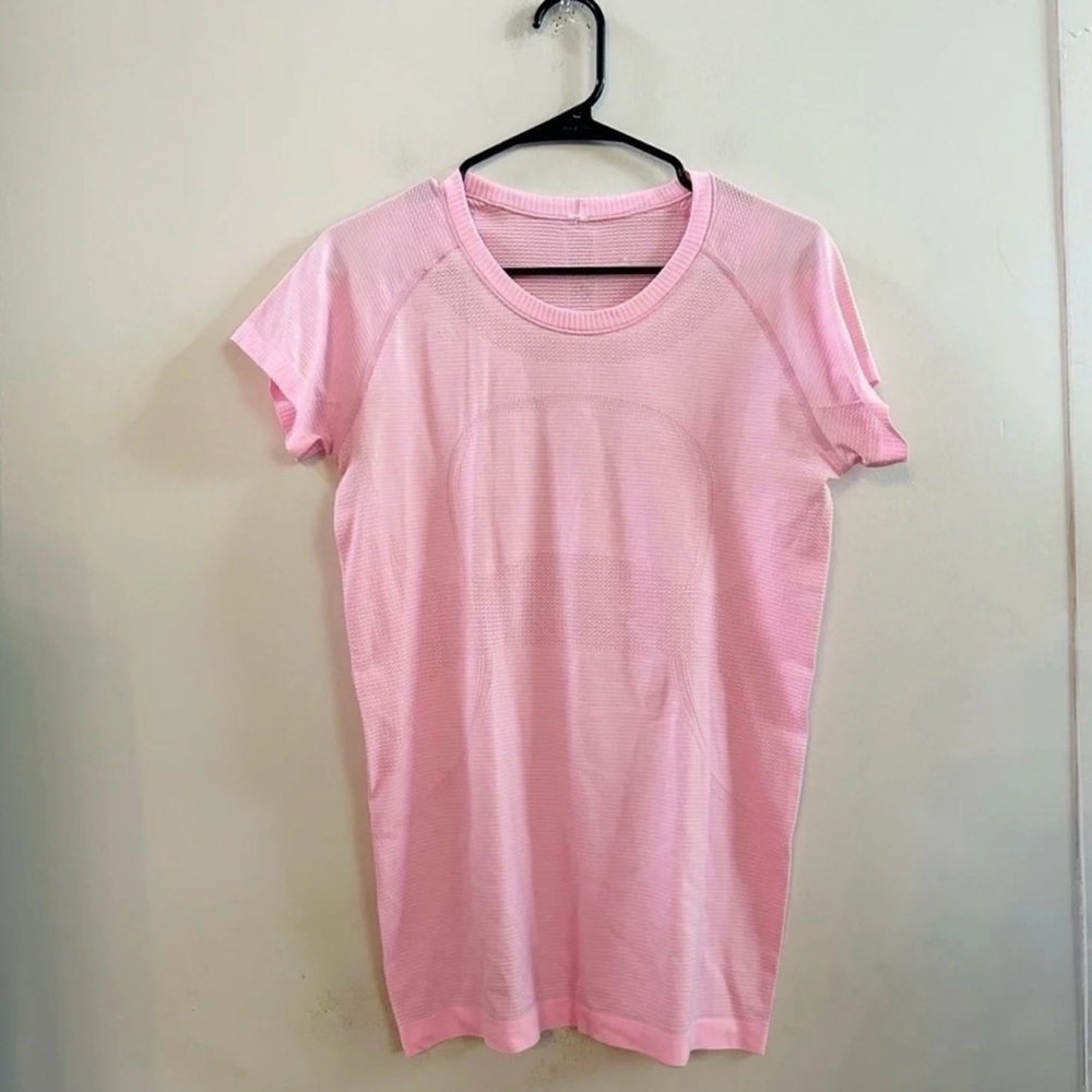 Lululemon pink swifly tech tshirt 10